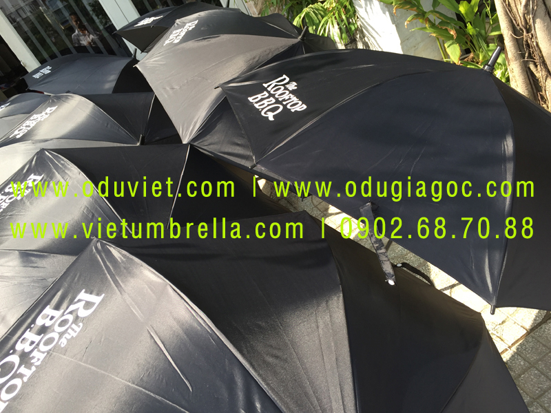 xưởng sản xuất ô dù cầm tay in logo quảng cáo